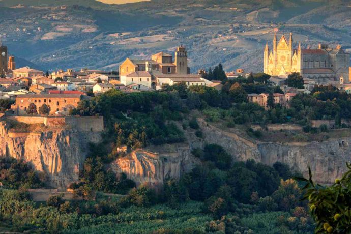 Umbria holidays landing page