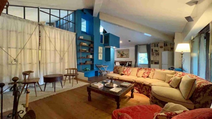 Stylish Lounge