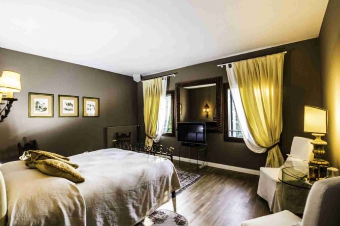 Elegant Bedroom Retreat